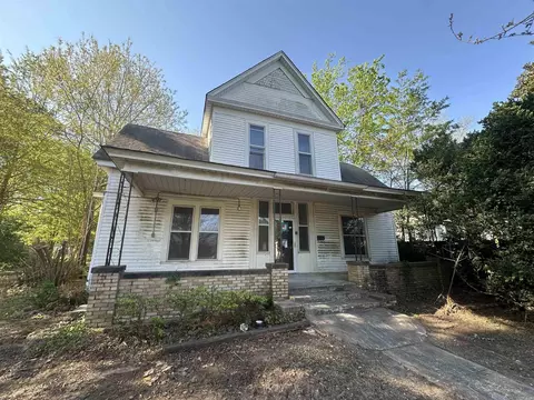 Exterior - 325 Pine Bluff St, Malvern, AR 72104 photo 1 of 3