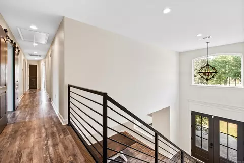 Entry Way - 3526 Hilldale Rd, Alexander, AR 72002 photo 1 of 3