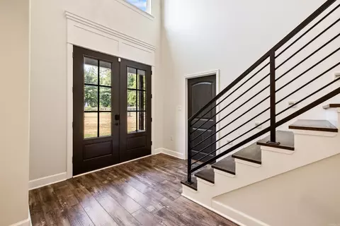 Entry Way - 3526 Hilldale Rd, Alexander, AR 72002 photo 2 of 3