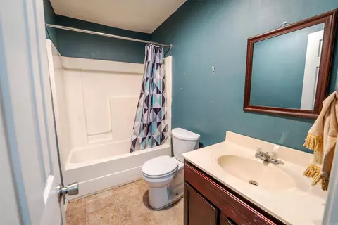 Bath - 139 Andrew Ln, Beebe, AR 72012 photo 3 of 3