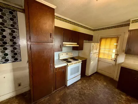 317 E Ingram St, Camden, AR 71701 photo 9