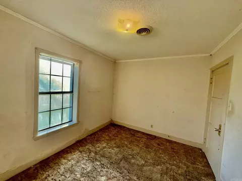 317 E Ingram St, Camden, AR 71701 photo 11