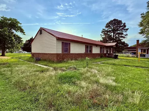 317 E Ingram St, Camden, AR 71701 photo 5