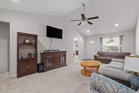 16 Dunnaway Dr, Austin, AR 72007 photo 8
