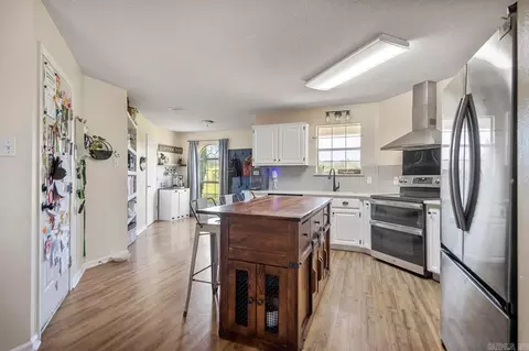1450 Bowman Trl, Mabelvale, AR 72103 photo 9