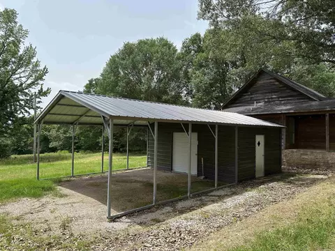 Exterior - 1966 Thomas Loop, Bismarck, AR 71929 photo 4 of 6
