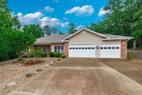 24 Villacarriedo Dr, Hot Springs Village, AR 71909