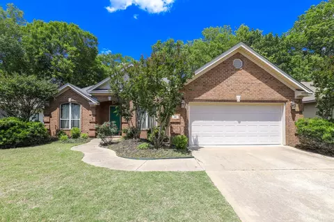 44 Bentley Cir, Little Rock, AR 72210