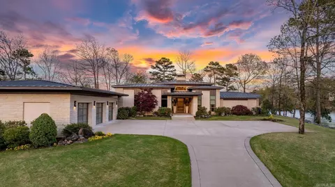 7 Tiburon Ln, Hot Springs Village, AR 71909