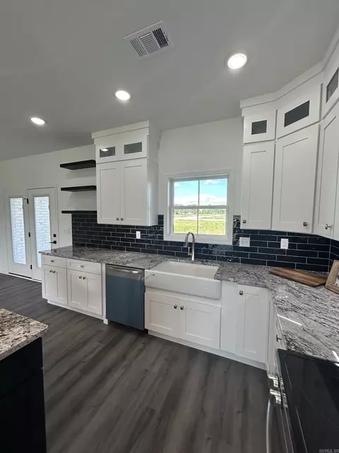 812 Pecan Grv, Trumann, AR 72472 photo 3