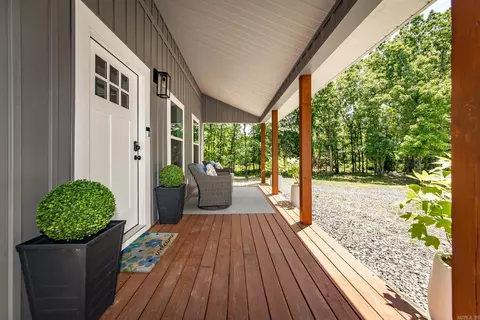 Exterior - 14 Air Rd, Higden, AR 72067 photo 10 of 11