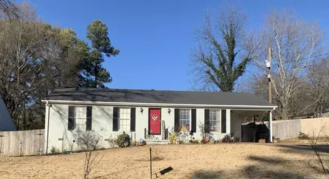 361 Yorktown Dr, Forrest City, AR 72335