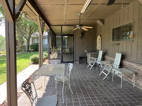 Exterior - 3111 Holiday Dr, Pine Bluff, AR 71602 photo 6 of 11