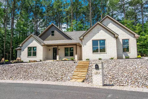 39 Panorama Dr, Hot Springs Village, AR 71909
