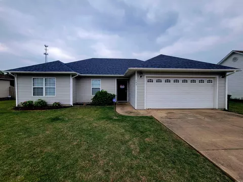 Exterior - 103 Lake Ct, Beebe, AR 72012 photo 1 of 6