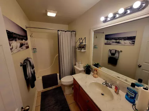 Bath - 103 Lake Ct, Beebe, AR 72012 photo 2 of 2