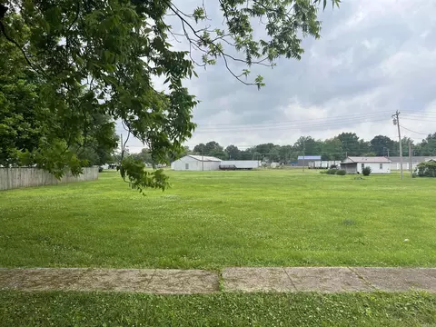North Taylor St, Piggott, AR 72454 photo 2