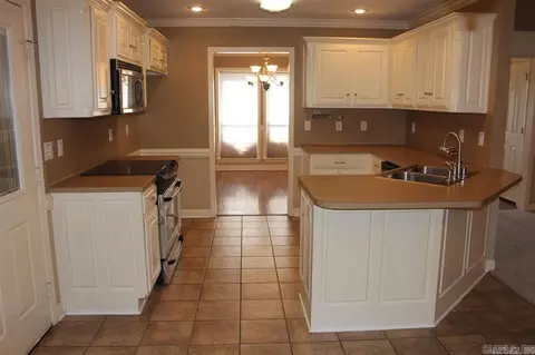 Kitchen - 62 Willow Dr, Cabot, AR 72023 photo 1 of 2