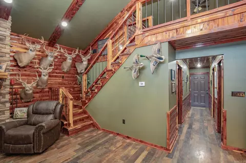 Entry Way - 2095 S Evans, White Hall, AR 71602 photo 1 of 4