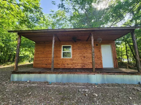Exterior - 3227 Red Bluff Rd, Marshall, AR 72650 photo 3 of 11