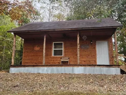Exterior - 3227 Red Bluff Rd, Marshall, AR 72650 photo 10 of 11