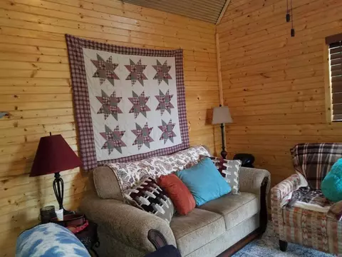 Living - 3227 Red Bluff Rd, Marshall, AR 72650 photo 2 of 3