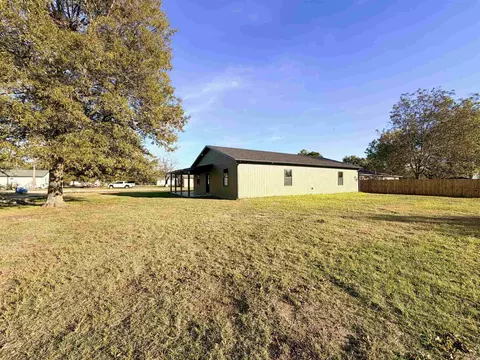 Exterior - 1108 S Dodd St, Rector, AR 72461 photo 7 of 7