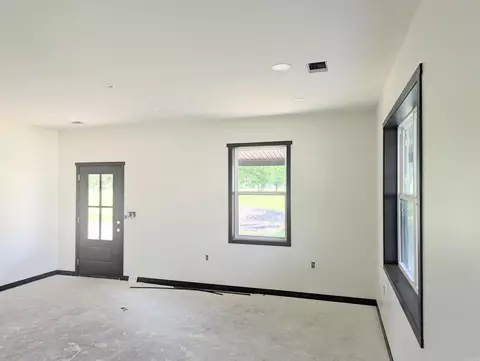 Living - 1108 S Dodd St, Rector, AR 72461 photo 1 of 1