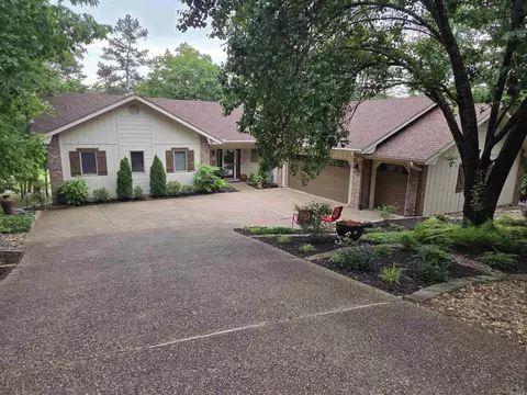 76 Justa Via Way, Hot Springs Village, AR 71909