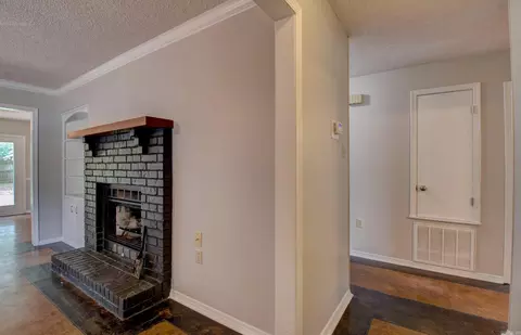 2812 Bruce, Conway, AR 72034 photo 6