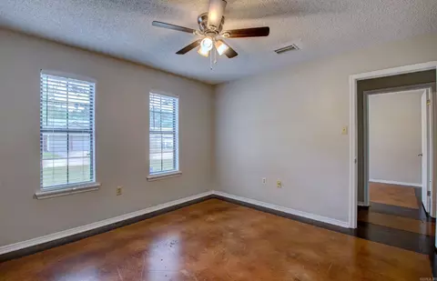 2812 Bruce, Conway, AR 72034 photo 29