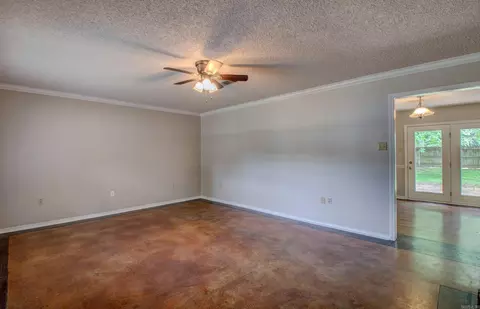 2812 Bruce, Conway, AR 72034 photo 7