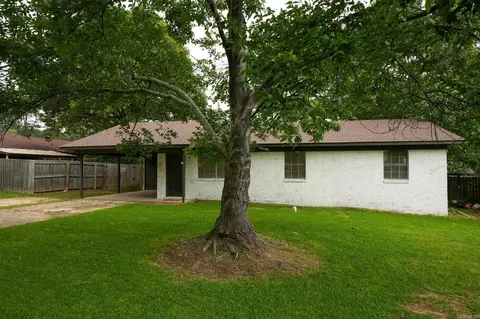 3516 Vickie Dr, Bryant, AR 72022