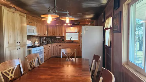Kitchen - 1007 Murphy Rd, Norman, AR 71960 photo 2 of 5
