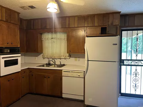 Kitchen - 1701 Dixon, Pine Bluff, AR 71603 photo 3 of 3