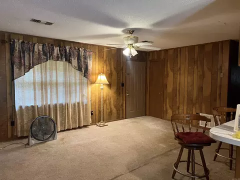 Living - 1701 Dixon, Pine Bluff, AR 71603 photo 1 of 2