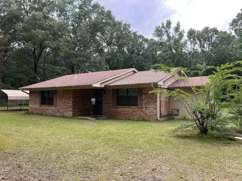 Exterior - 1701 Dixon, Pine Bluff, AR 71603 photo 1 of 8
