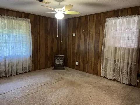 Living - 1701 Dixon, Pine Bluff, AR 71603 photo 2 of 2