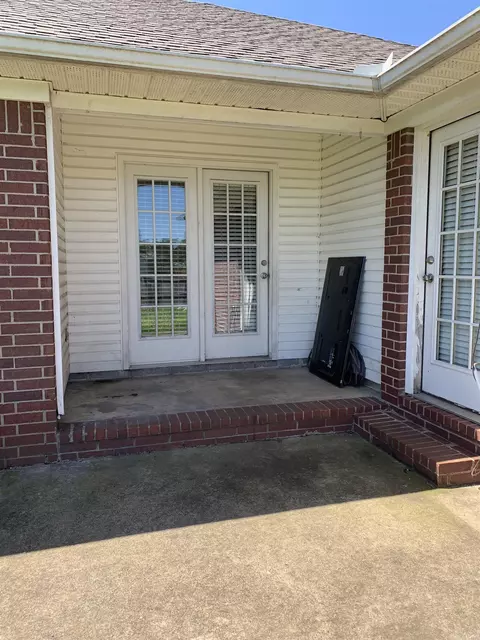 Exterior - 1810 Angeline Dr, Conway, AR 72032 photo 2 of 2