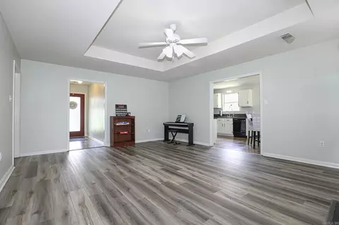 Living - 2203 Cedar Ridge Dr, Benton, AR 72015 photo 4 of 6