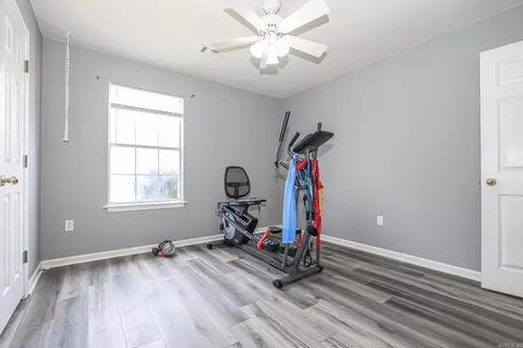 Bedroom - 2203 Cedar Ridge Dr, Benton, AR 72015 photo 8 of 9