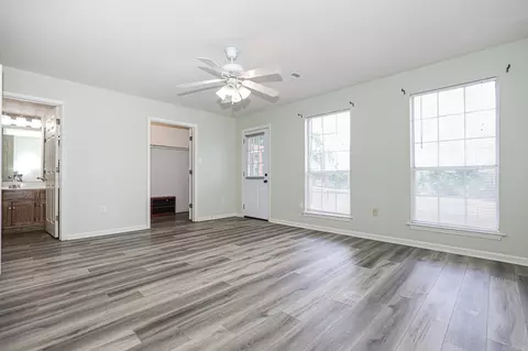 Living - 2203 Cedar Ridge Dr, Benton, AR 72015 photo 6 of 6