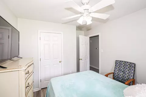 Bedroom - 2203 Cedar Ridge Dr, Benton, AR 72015 photo 3 of 9