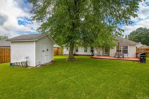 Exterior - 3924 Mockingbird Cv, Benton, AR 72015 photo 8 of 13