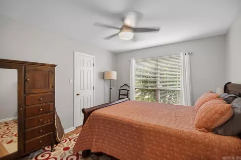 Bedroom - 3924 Mockingbird Cv, Benton, AR 72015 photo 1 of 3