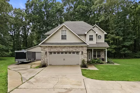 Exterior - 108 Chimney Rock Rd, Beebe, AR 72012 photo 1 of 8