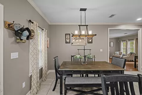 Dining - 108 Chimney Rock Rd, Beebe, AR 72012 photo 1 of 1
