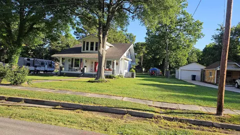 620 W 3rd St, Rector, AR 72461 photo 2