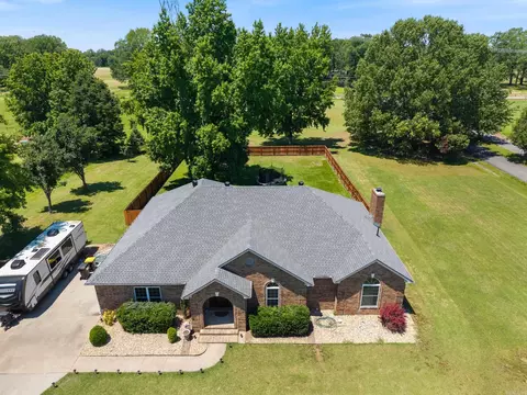 190 S Keith Dr, Lonoke, AR 72086
