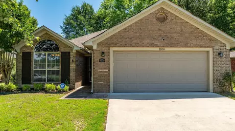 1050 Santa Fe Trl, Conway, AR 72034 photo 1